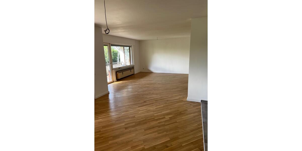 Erdgeschoßwohnung Wuppertal Gemarkung Nächstebreck - 2 Zimmer, 98 m&sup2;, 870&euro; | Angebot:26126068