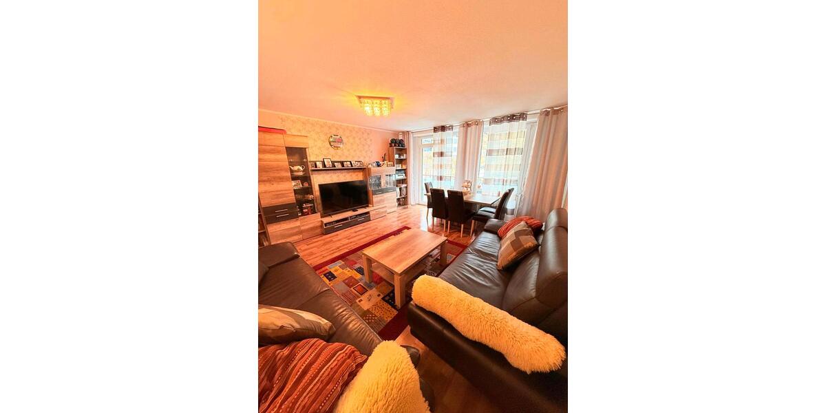 Etagenwohnung Ratingen - 3 Zimmer, 82 m&sup2;, 305.000&euro; | Angebot:26945394
