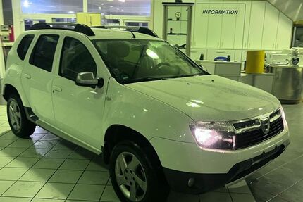Dacia Duster 165.000 km 5.700 &euro; Gelsenkirchen 45892