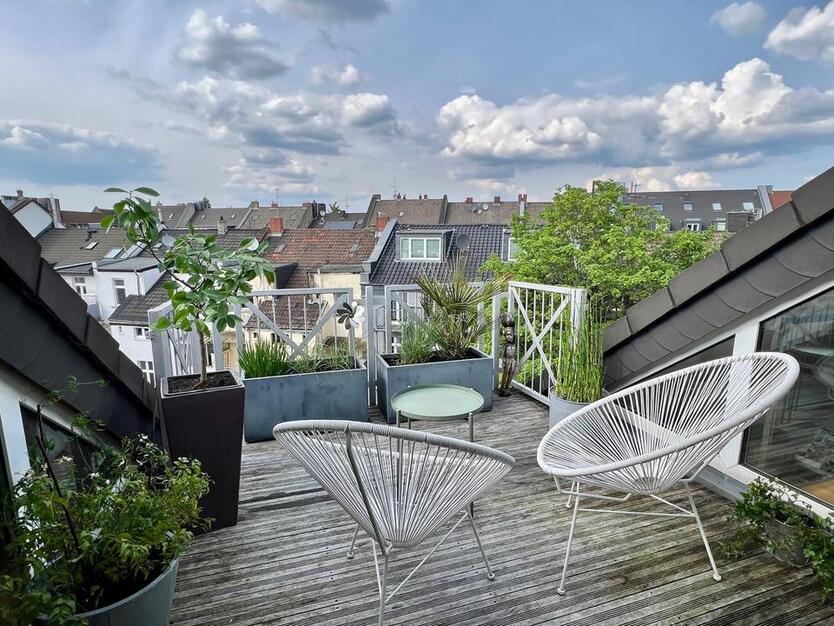 Maisonette-Oase mit Terasse und Balkon in Flingern ohne Makler