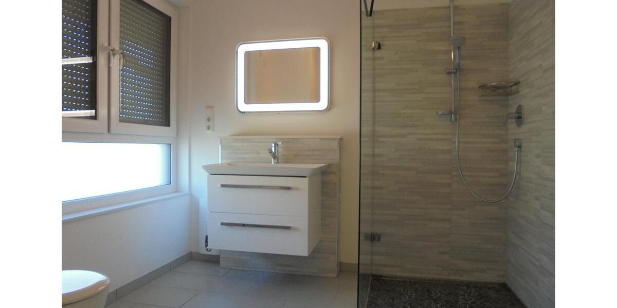 Einfamilienhaus Witten Annen - 3.5 Zimmer, 147 m&sup2;, 1.495&euro; | Angebot:25297575