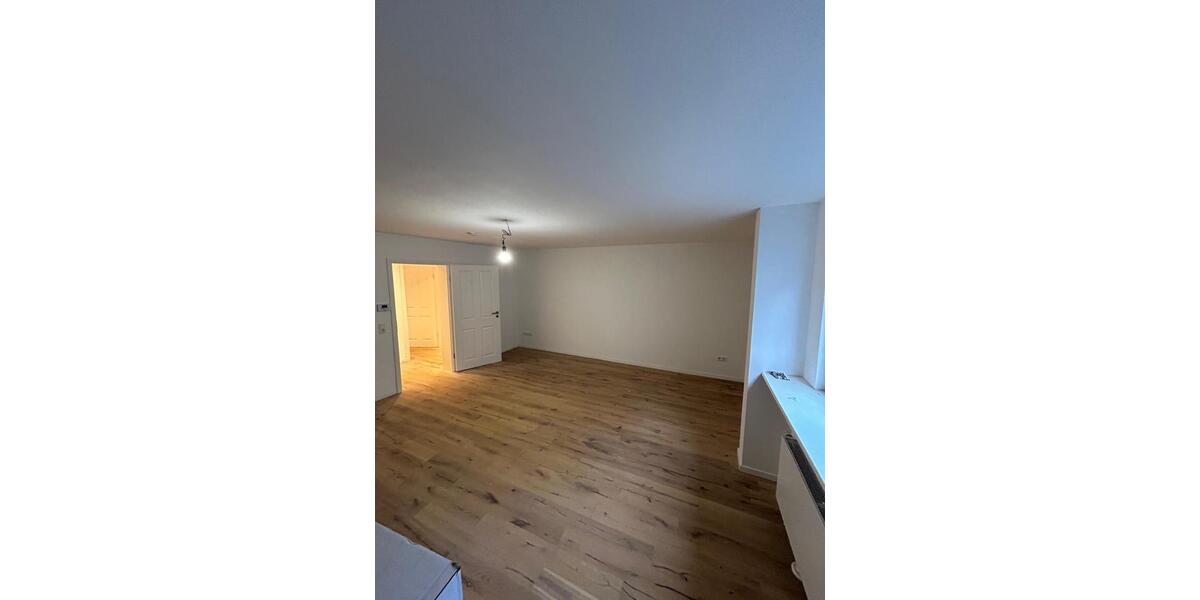 Erdgeschoßwohnung Wuppertal Unterbarmen - 2 Zimmer, 76 m&sup2;, 819&euro; | Angebot:26236669