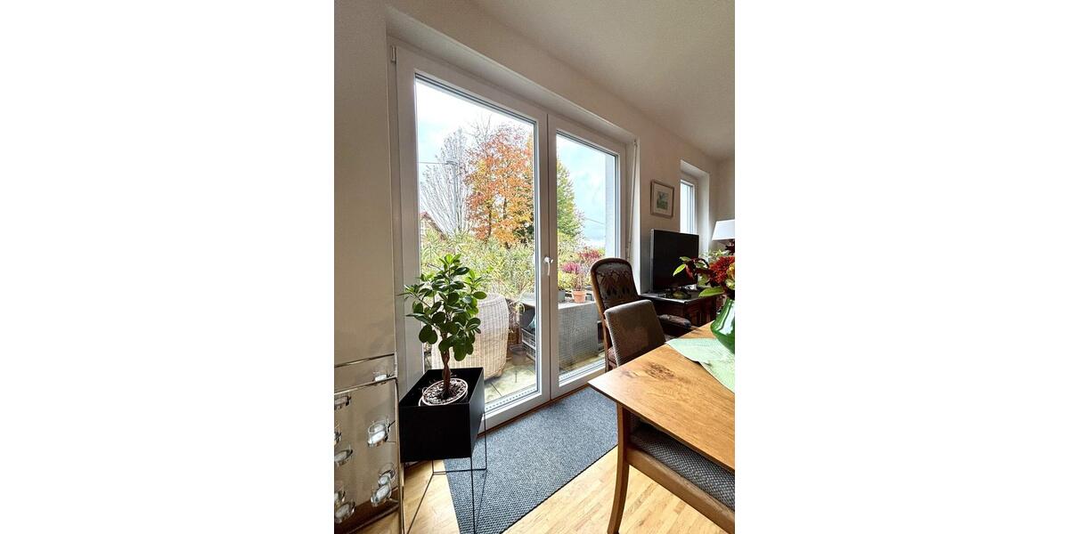 Erdgeschoßwohnung Essen Stadtbezirk IX - 2.5 Zimmer, 60 m&sup2;, 820&euro; | Angebot:24690074