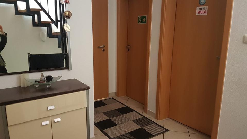 Charmante Doppelhaushälfte in Duisburg-Rheinhausen