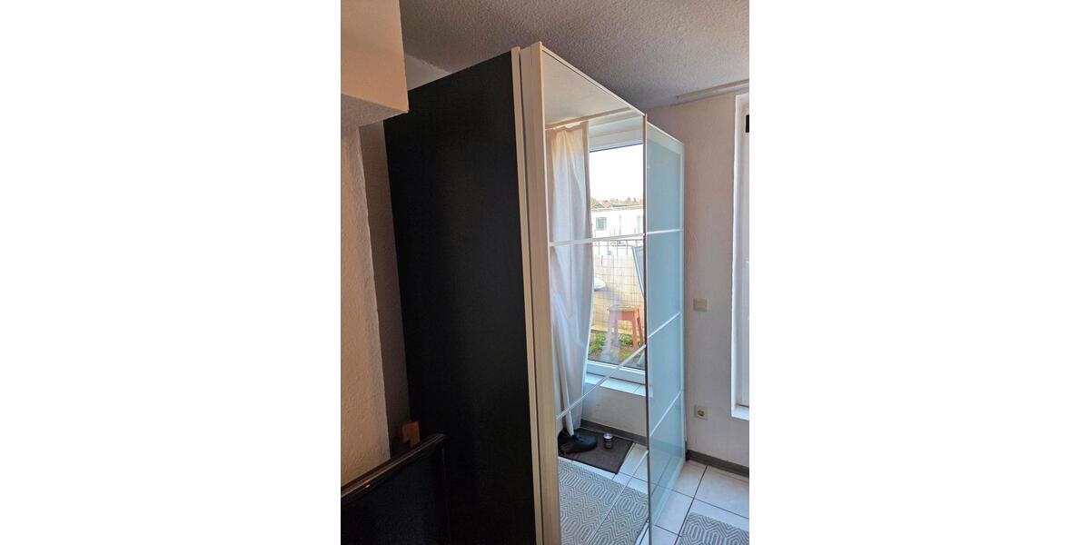 Dachgeschoßwohnung Witten Annen - 2 Zimmer, 34 m&sup2;, 385&euro; | Angebot:25349084