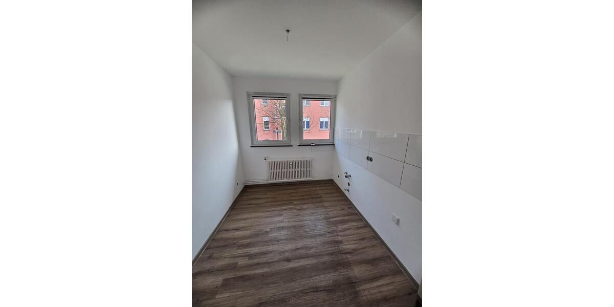 Etagenwohnung Duisburg Essenberg - 3 Zimmer, 65 m&sup2;, 460&euro; | Angebot:25418808