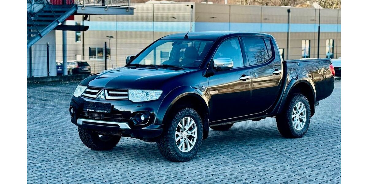 Mitsubishi L200 220.319 km 10.800 &euro; Wuppertal 42389