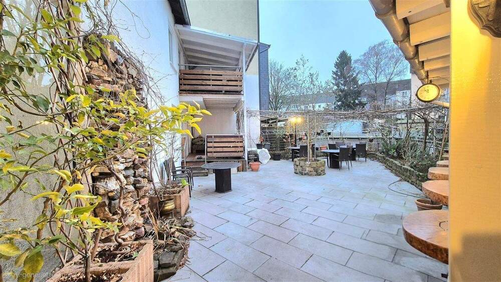 Mehrfamilienhaus, Wohnhaus Essen Frohnhausen - 4 Zimmer, 1 m&sup2;, 1.850.000&euro; | Angebot:24873957