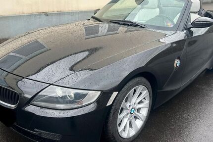BMW Z4 83.000 km 10.900 &euro; Wuppertal 42329