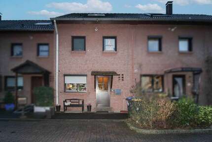 Haus Duisburg Hamborn - 4 Zimmer, 111 m&sup2;, 255.000&euro; | Angebot:26211650
