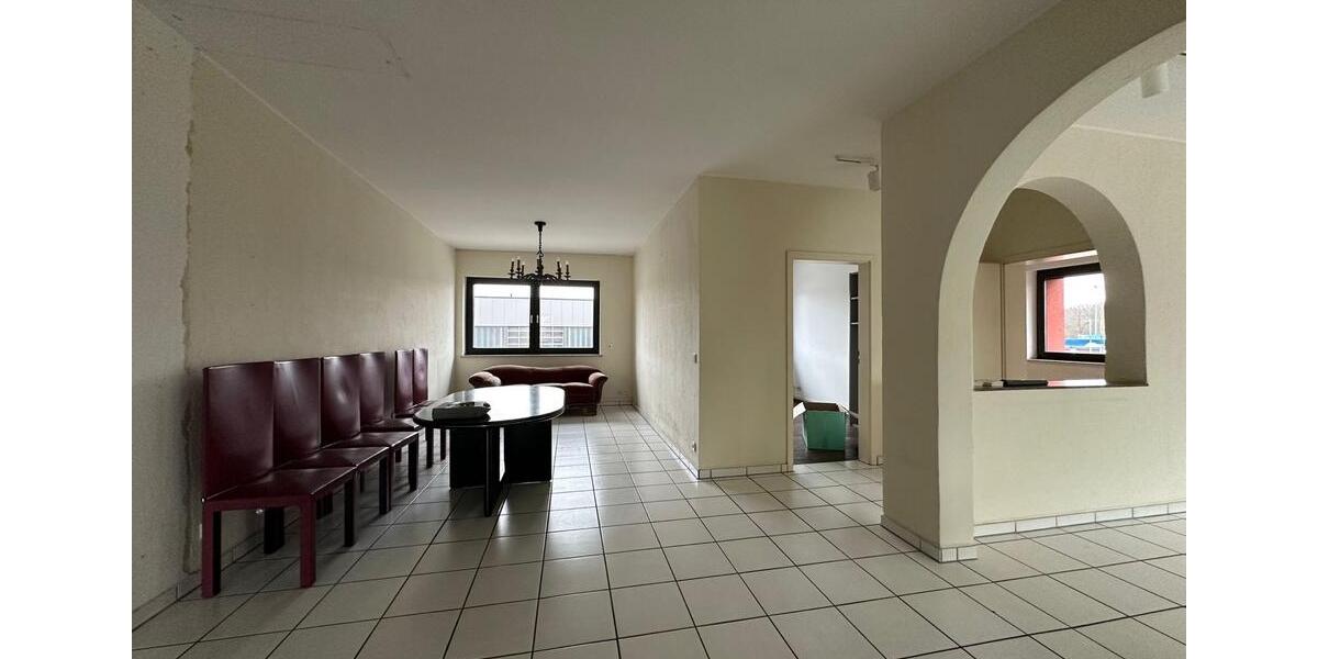 Gewerbeobjekt Dinslaken Hiesfeld - 5 Zimmer, 12 m&sup2;, 2.072&euro; | Angebot:25089109