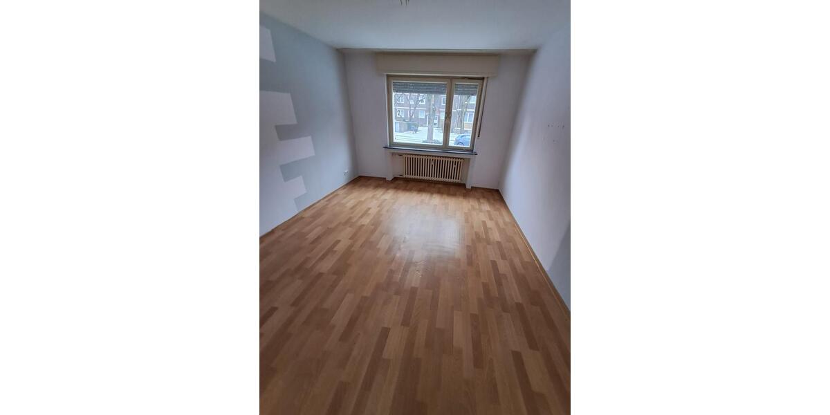 Helle 4-Zimmer-Wohnung in Duisburg mit Balkon 4 zimmer