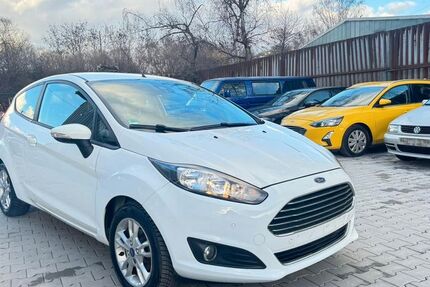 Ford Fiesta 185.000 km 2.750 &euro; Essen 45356
