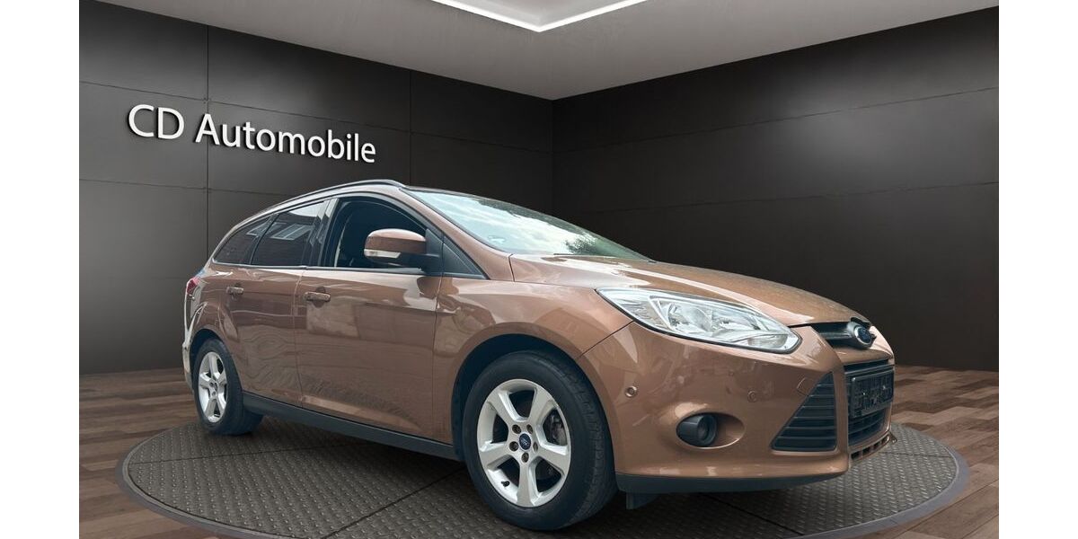 Ford Focus 118.320 km 5.990 &euro; Recklinghausen 45659