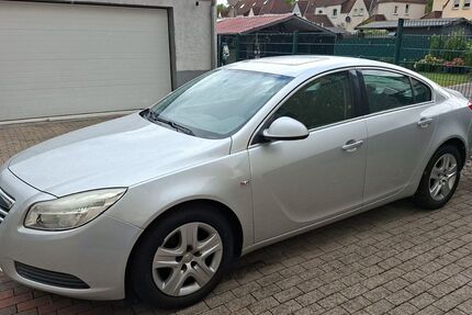 Opel Insignia 169.000 km 2.500 € Herne 44649