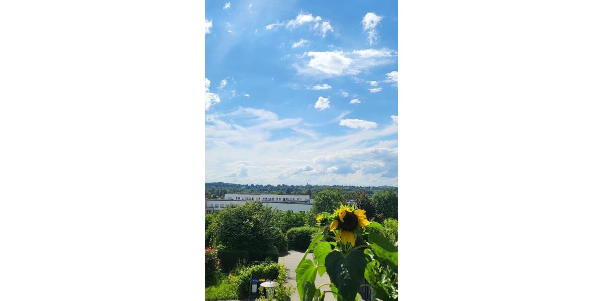 Privatverkauf, möblierte Eigentumswohnung mit herrlichen Ausblick 2.5 zimmer