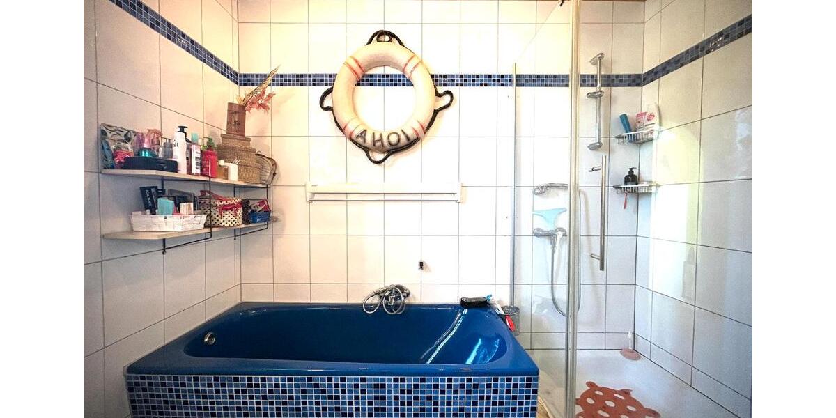 Eigentumswohnung EG Altbau 4,5 Zi. Garten Stadtnah 4.5 zimmer