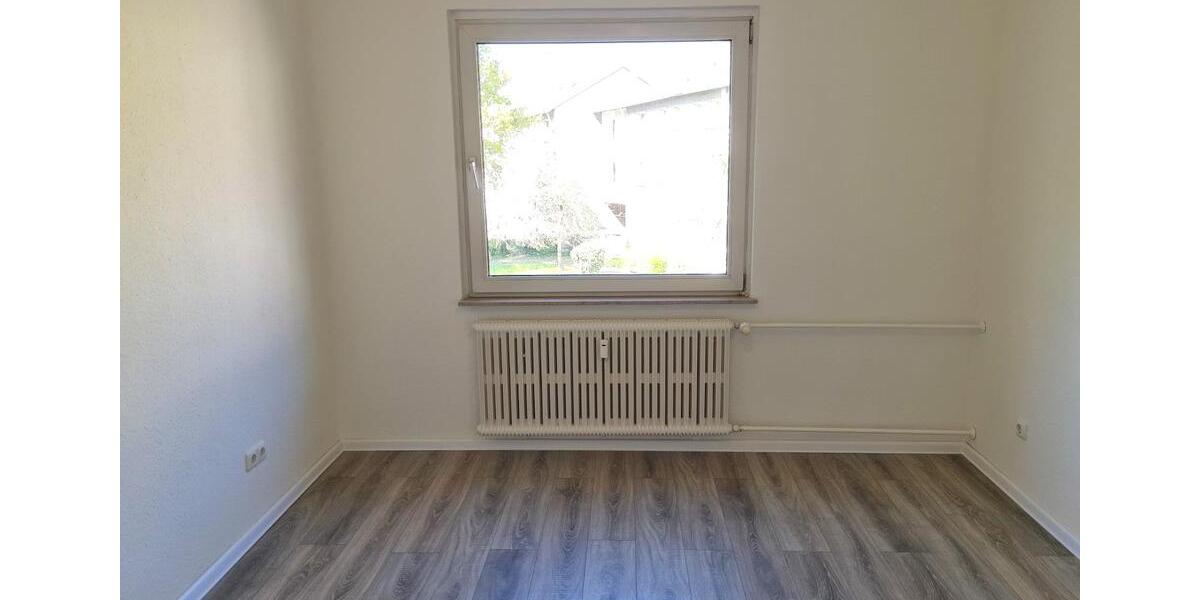 Etagenwohnung Duisburg Mittelmeiderich - 3 Zimmer, 54 m&sup2;, 382&euro; | Angebot:26160633