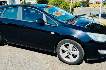 Opel Astra 270.000 km 2.600 &euro; Essen 45326