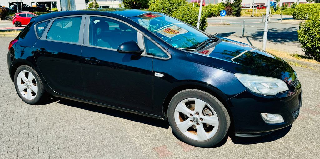 Opel Astra 270.000 km 2.600 &euro; Essen 45326