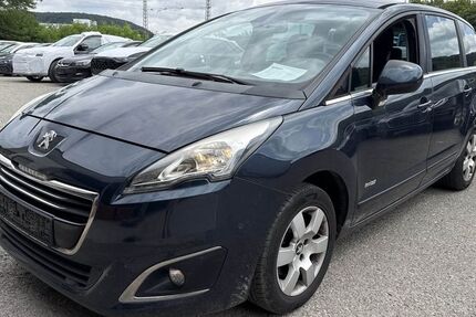 Peugeot 5008 199.980 km 4.990 &euro; Dortmund 44149