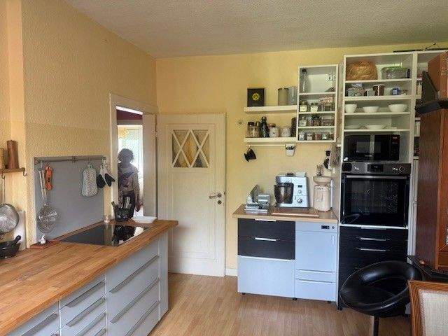 Mehrfamilienhaus, Wohnhaus Bochum Stiepel - 9 Zimmer, 197 m&sup2;, 595.000&euro; | Angebot:23389378