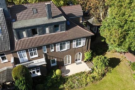 Haus Gelsenkirchen Buer - 12 Zimmer, 310 m&sup2;, 3.200&euro; | Angebot:22985202