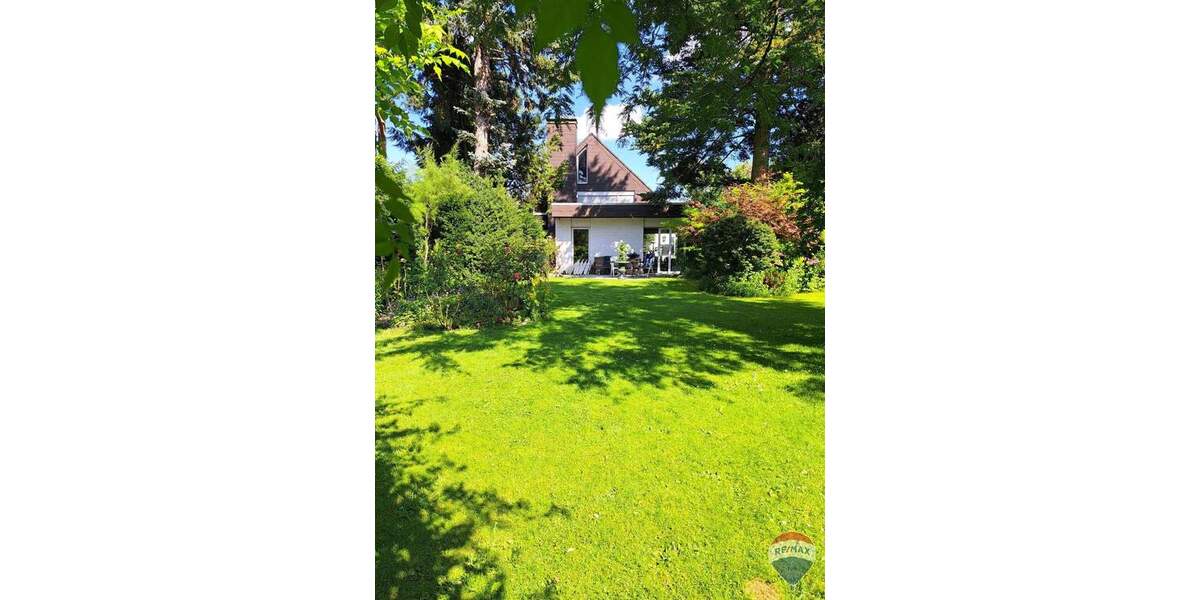 Einfamilienhaus Dinslaken Innenstadt - 8 Zimmer, 240 m&sup2;, 698.000&euro; | Angebot:25246150