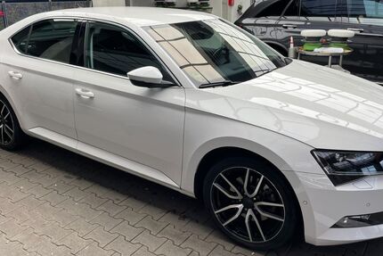Skoda Superb 46.400 km 16.000 &euro; Dortmund 44369