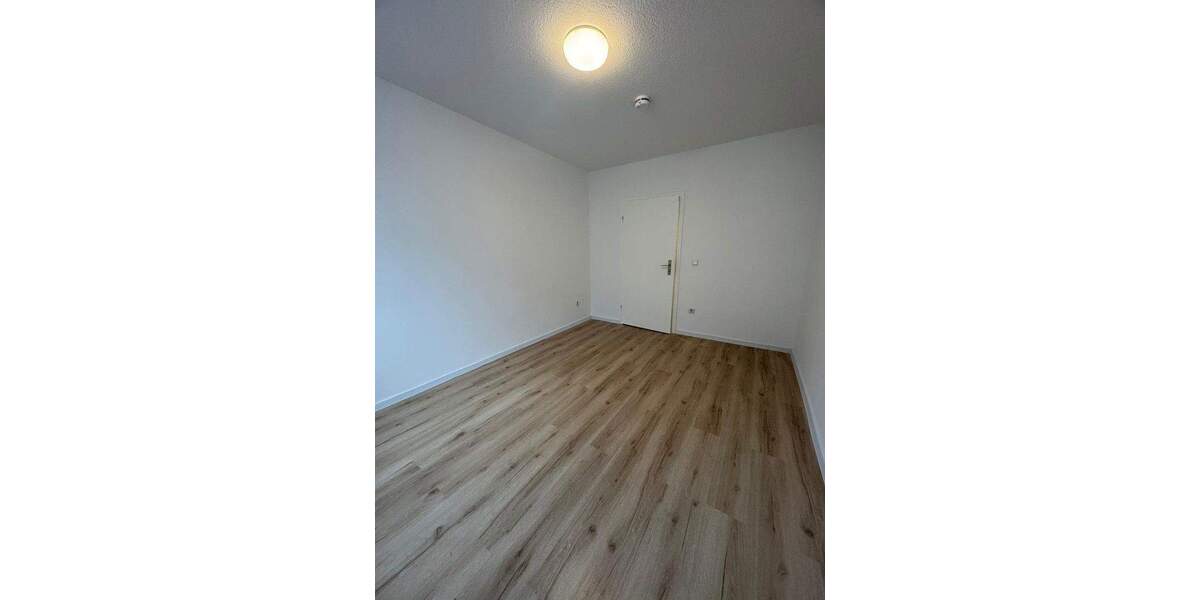 Erstbezug nach Renovierung - stilvolle 3,5 -Zimmer-Wohnung 3 zimmer