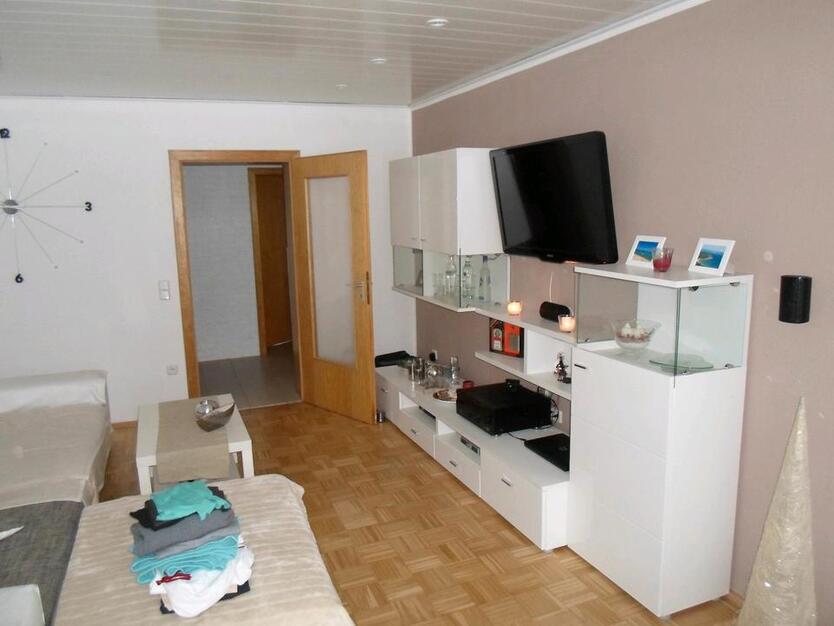 Schöne 4 Zimmer Wohnung mit großer Terrasse