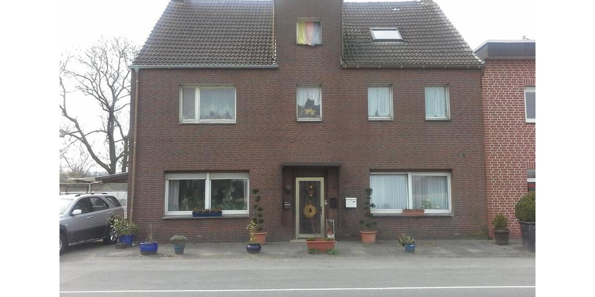 Haus zu verkaufen mit 1300q² Grundstück 10 zimmer