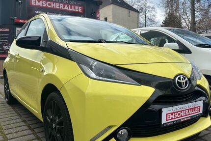 Toyota Aygo (X) 85.975 km 7.880 &euro; Dortmund 44369