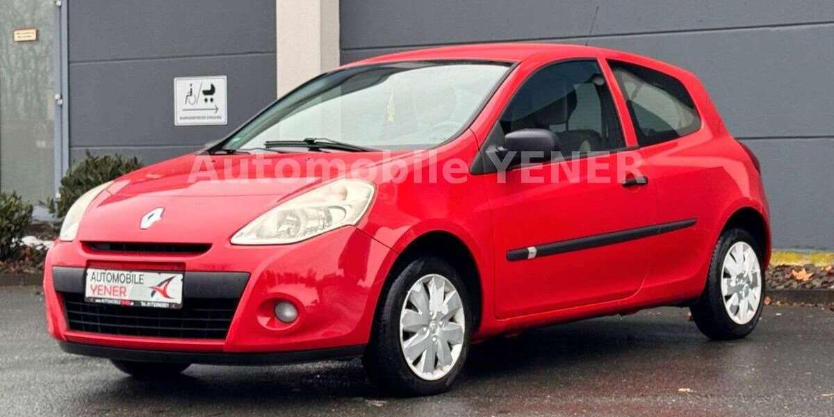 Renault Clio 113.000 km 2.899 &euro; Muelheim An Der Ruhr 45475
