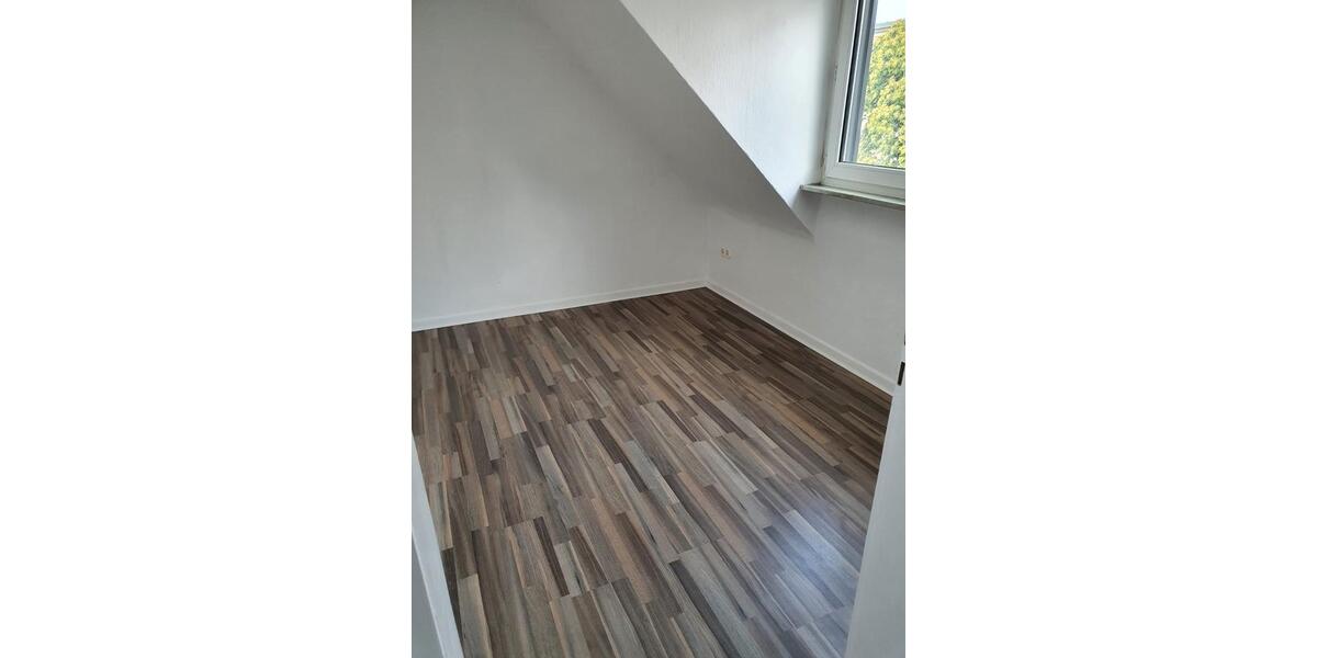 Etagenwohnung Duisburg Essenberg - 3 Zimmer, 52 m&sup2;, 450&euro; | Angebot:25511257
