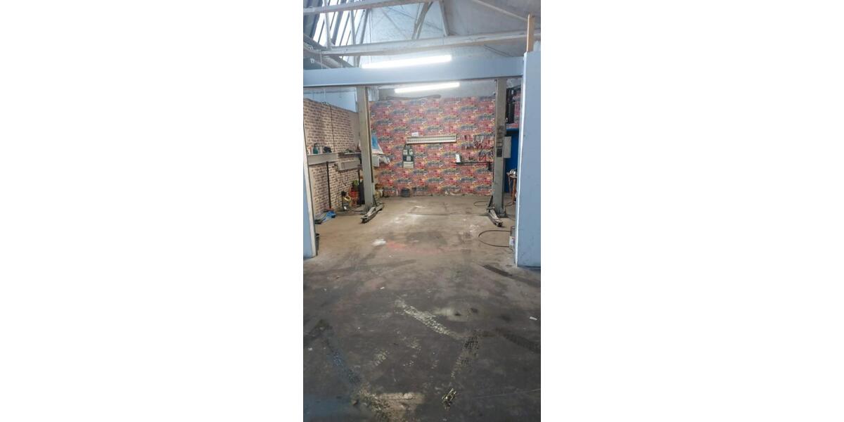 NEU Hobby-KFZ Werkstatthalle Hobbyschrauber für 2 KFZ Wuppertal zimmer