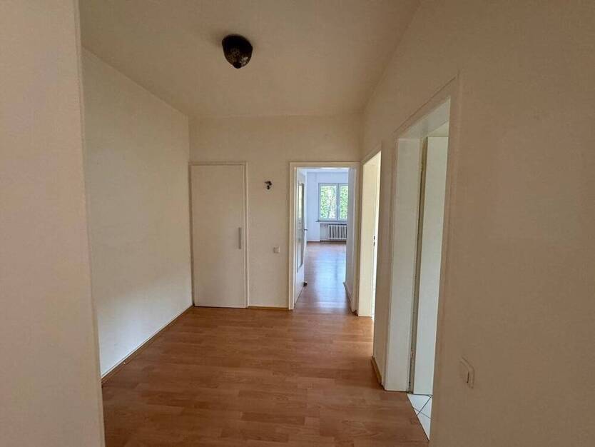 Top 2 RaumWohnung in Essen