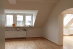 Dachgeschoßwohnung Wuppertal Brill - 4 Zimmer, 125 m&sup2;, 875&euro; | Angebot:25126965