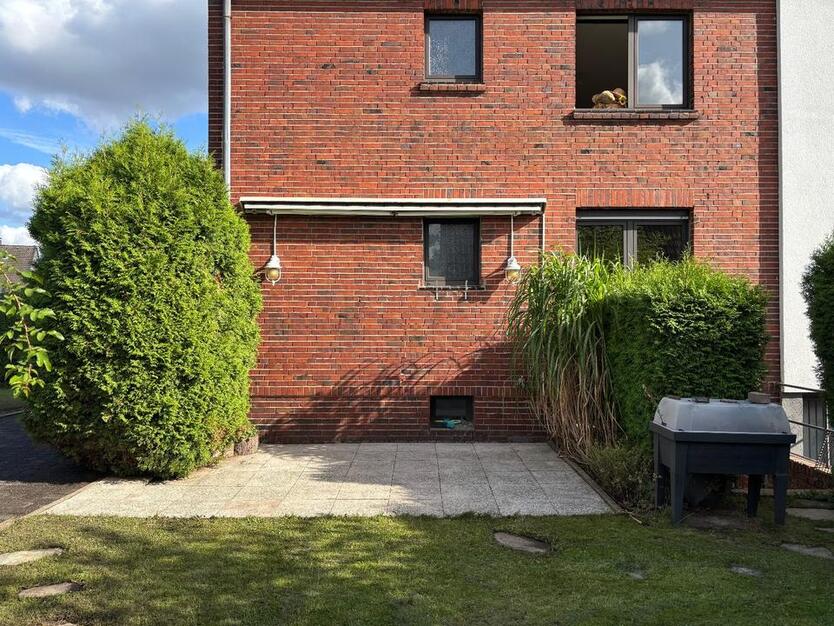 Doppelhaushälfte mit großem Garten in Ickern