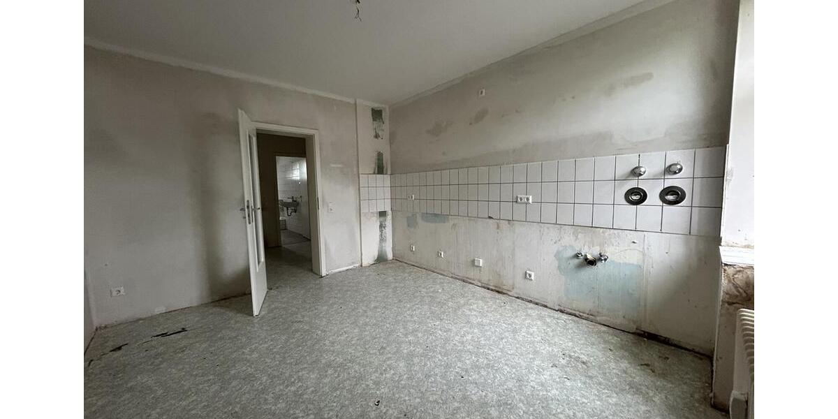 Dachgeschoßwohnung Duisburg Hamborn - 3.5 Zimmer, 69 m&sup2;, 459&euro; | Angebot:26433788