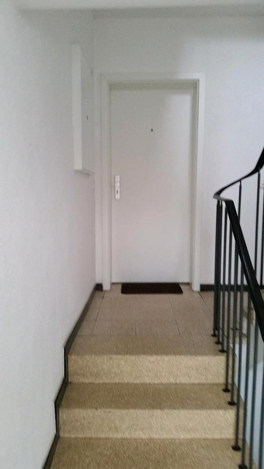 Schöne 4 Zimmer Wohnung mit großer Terrasse