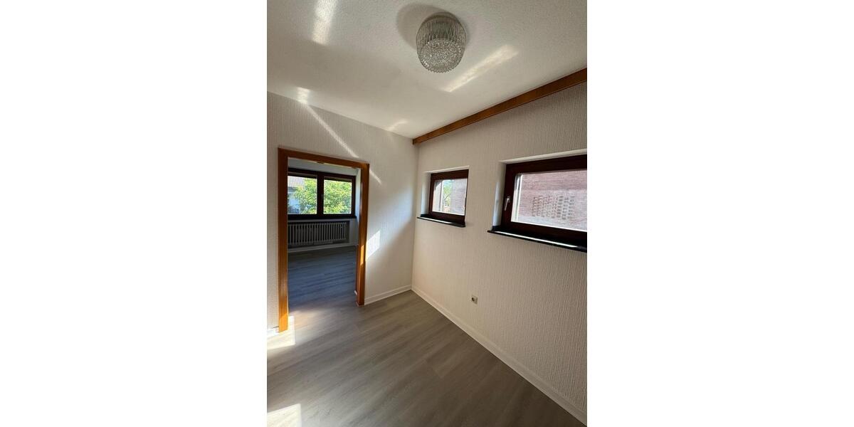 Doppelhaushälfte Oberhausen Schmachtendorf - 5 Zimmer, 120 m&sup2;, 1.590&euro; | Angebot:26323095