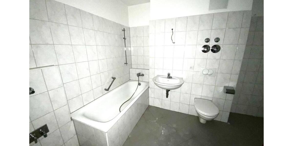 Erdgeschoßwohnung Witten - 2 Zimmer, 67 m&sup2;, 381&euro; | Angebot:25104741