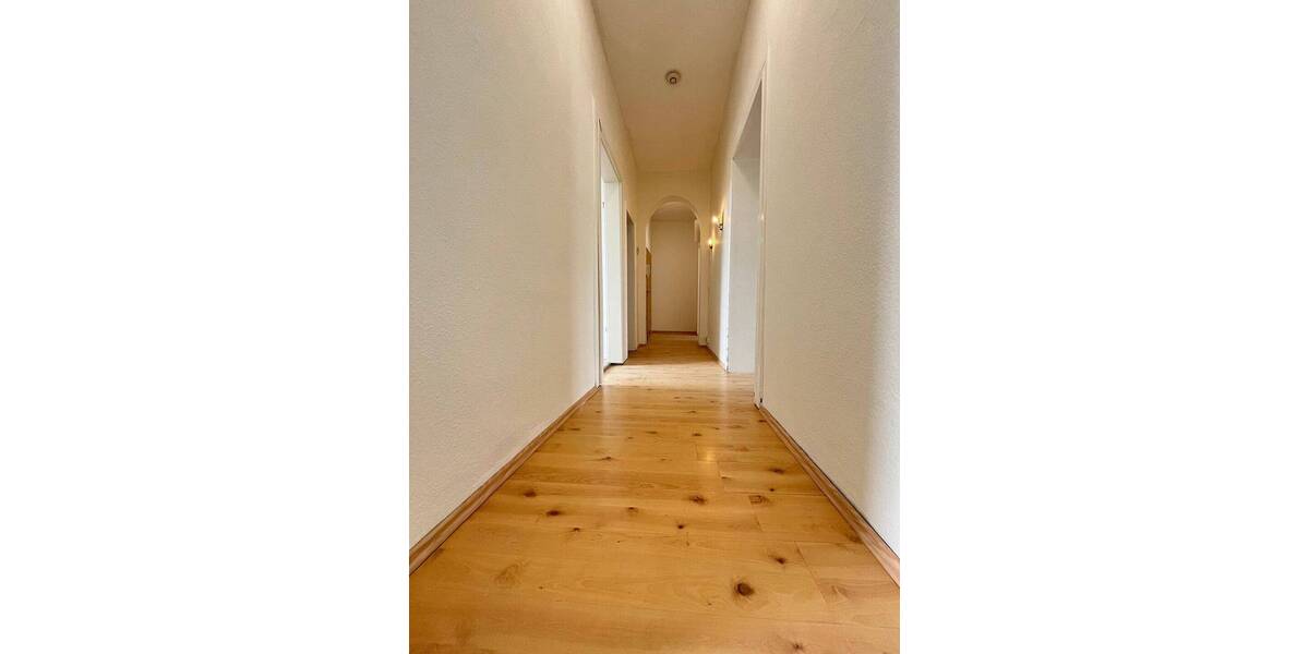 Superschöne, elegante 3 12 Raum Wohnung, mit Gartennutzung 3 zimmer