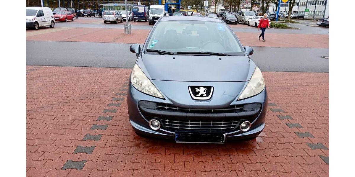 Peugeot 207 60.000 km 2.500 &euro; Wuppertal 42327