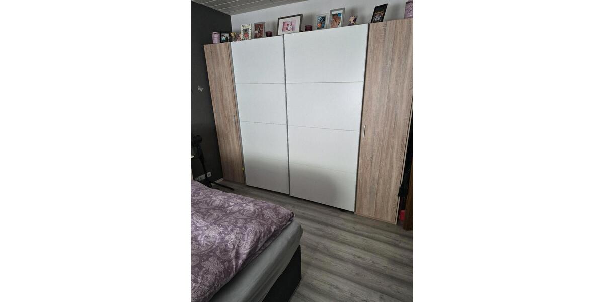 Etagenwohnung Essen Stadtbezirk IV - 3 Zimmer, 70 m&sup2;, 950&euro; | Angebot:26384346
