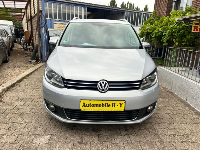 VW Touran 380.000 km 5.999 € Bottrop 46238