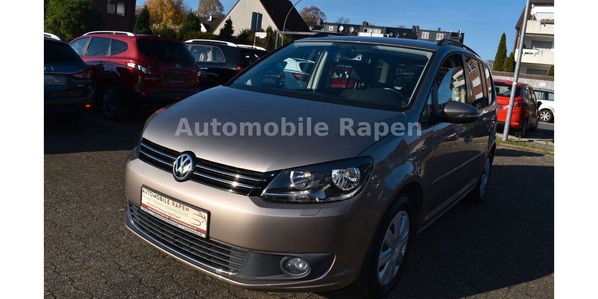VW Touran 137.000 km 7.390 &euro; Oer-Erkenschwick (Rapen) 45739
