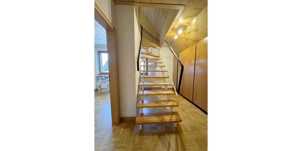 Mehrfamilienhaus, Wohnhaus Oberhausen Sterkrade-Nord - 9 Zimmer, 254 m&sup2;, 759.000&euro; | Angebot:25319533