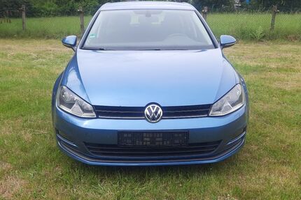 VW Golf 124.200 km 7.600 &euro; Dorsten 46282